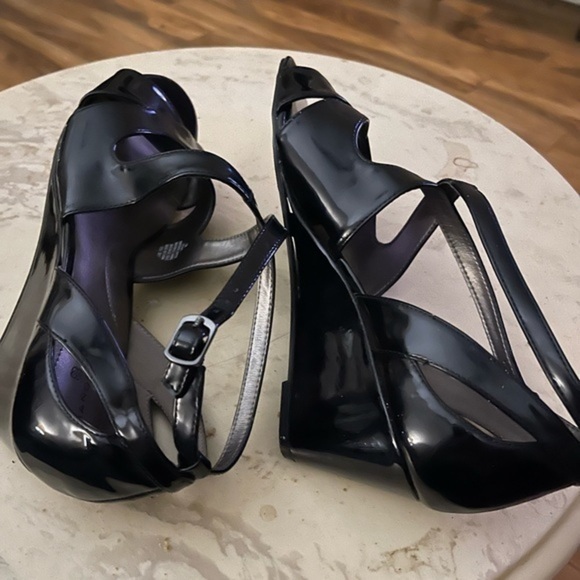 Brand New w/o Box - Bandolinos Black Patent - Size 10 - Comfort Insoles - - Picture 4 of 6